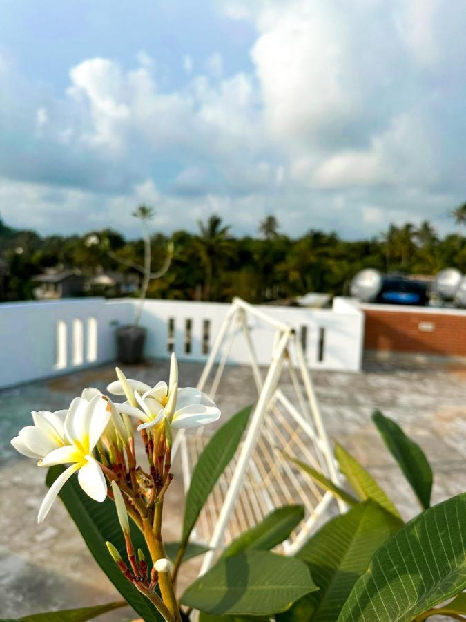 Sunset Sands Hikkaduwa Eksteriør bilde