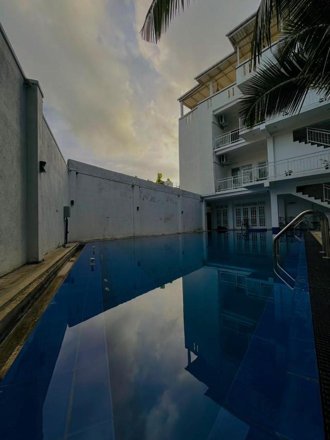 Sunset Sands Hikkaduwa Eksteriør bilde