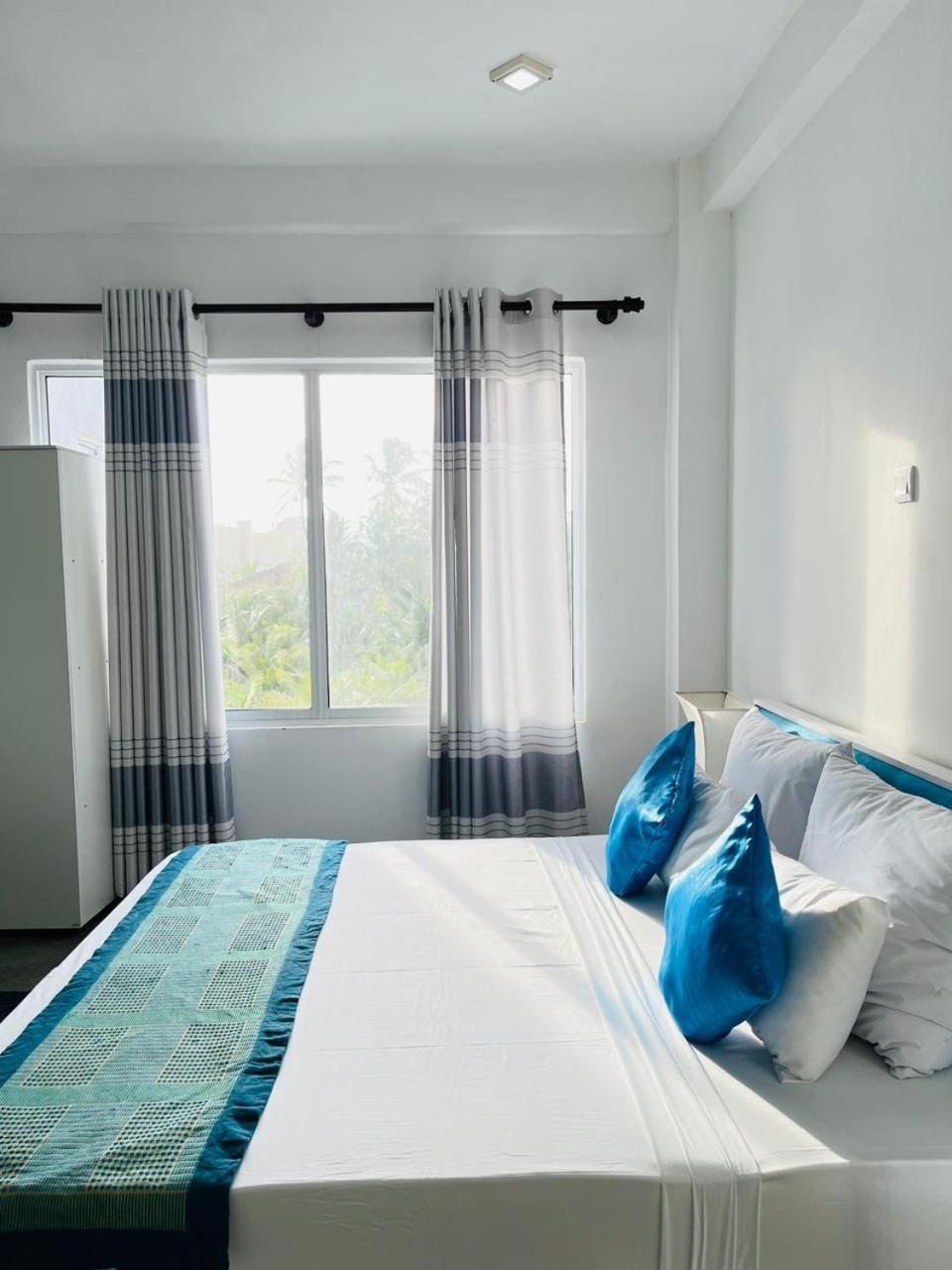 Sunset Sands Hikkaduwa Rom bilde